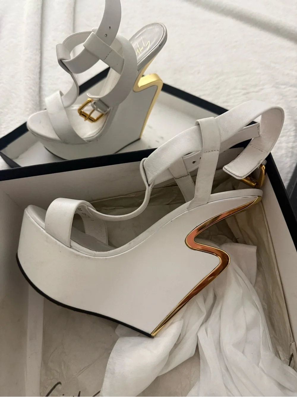 Giuseppe Zanotti White Leather Wedge Heels with Gold Sculpted Heel - Picture 2 of 5